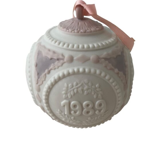 Set 2 Lladro Porcelain Christmas Ornaments 1988 Bell 1989 Sphere 3D Green Pink - Picture 7 of 13
